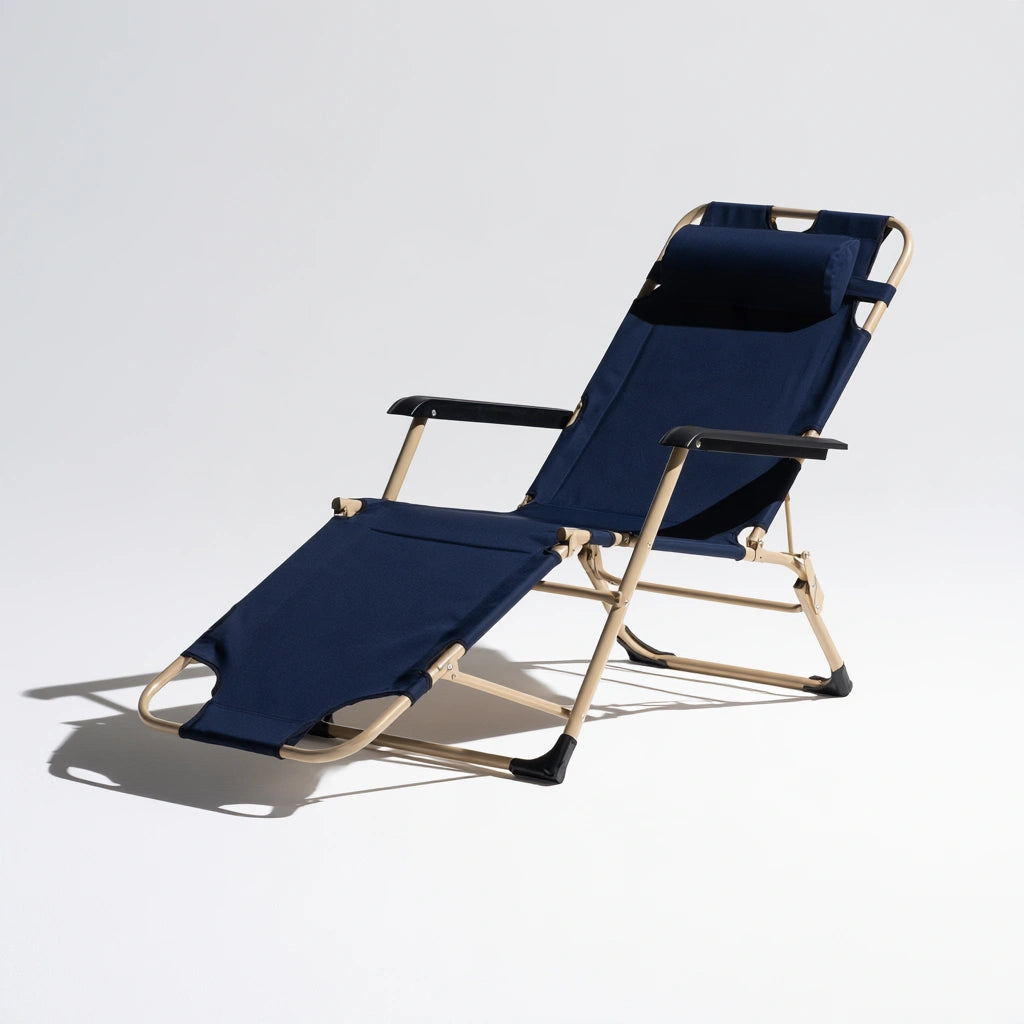 Fauteuil relax pliant aux lignes épurées, coloris bleu marine et blanc